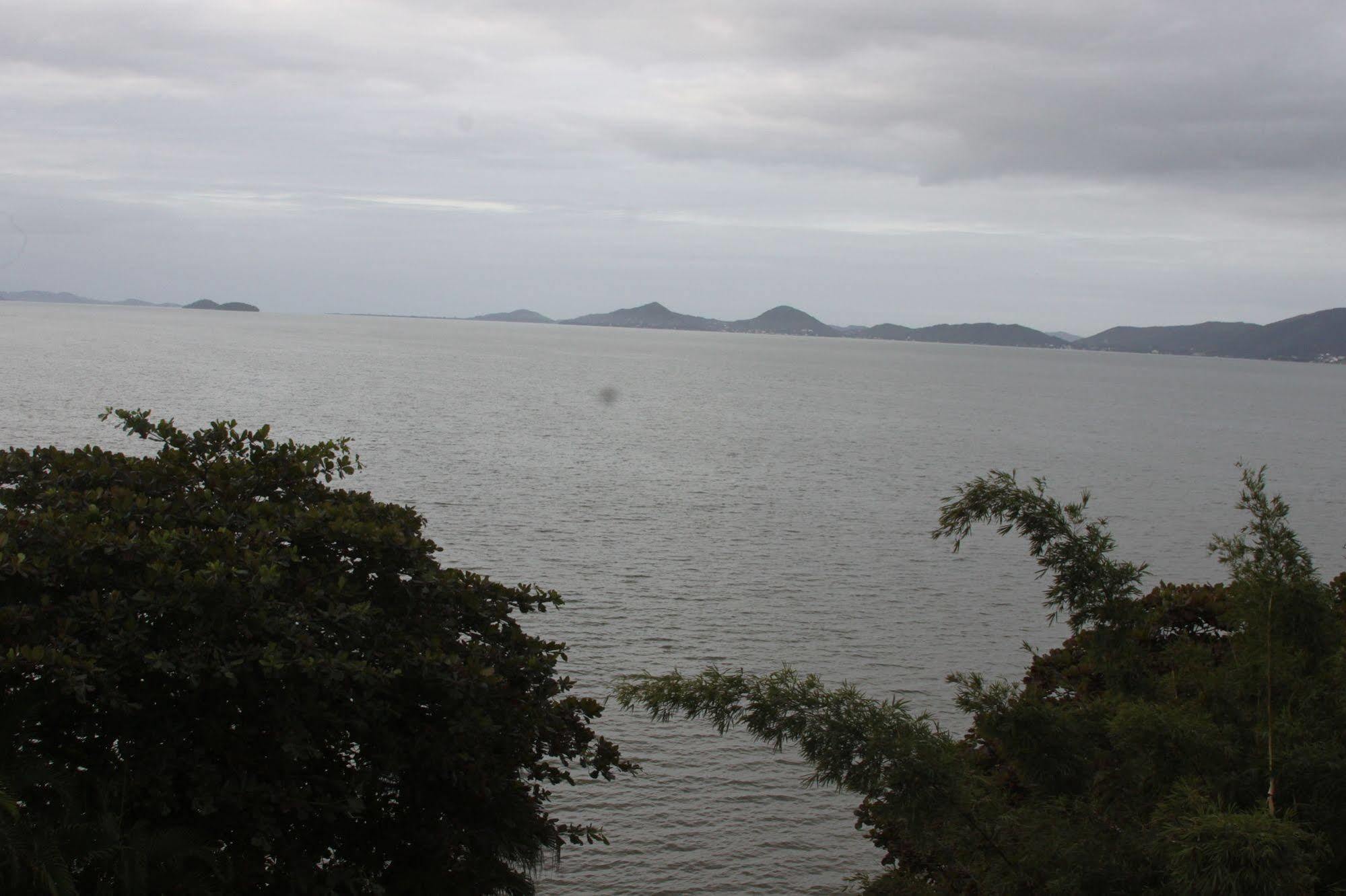 布里撒马尔套房酒店 Florianópolis 外观 照片